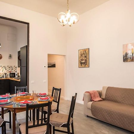 Ariento Apartment - Heart Of Флоренция Екстериор снимка