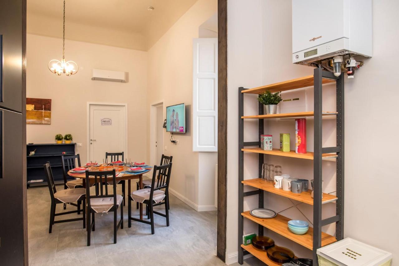 Ariento Apartment - Heart Of Флоренция Екстериор снимка
